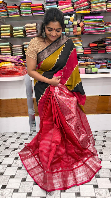 Mangalagiri checks saree