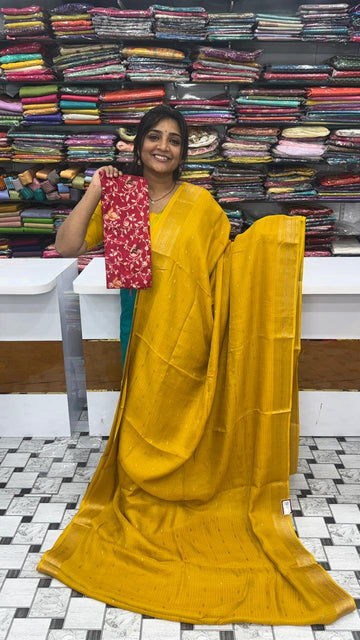 Vintage Check Banarasi Border saree