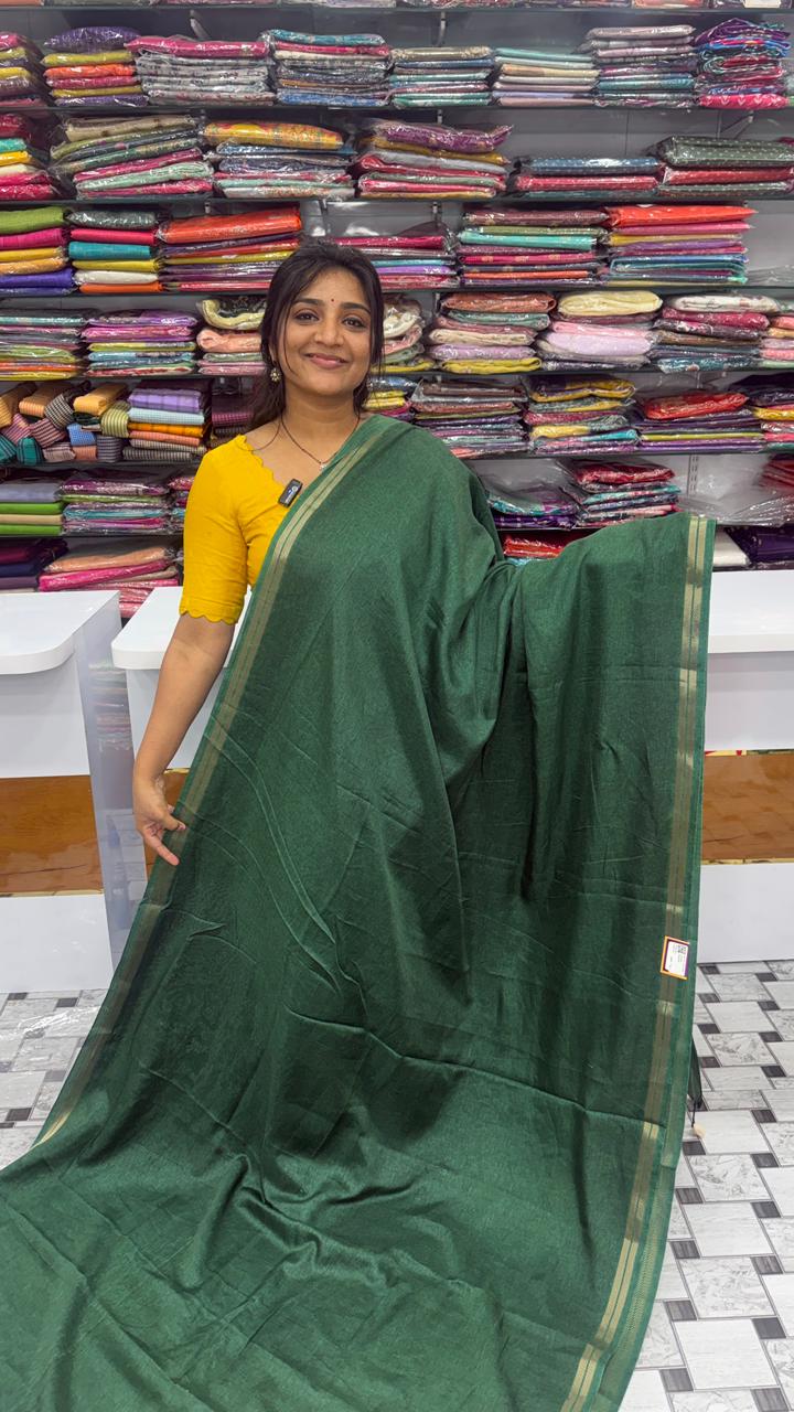 Fancy Plain Saree With Digital Print Blouse