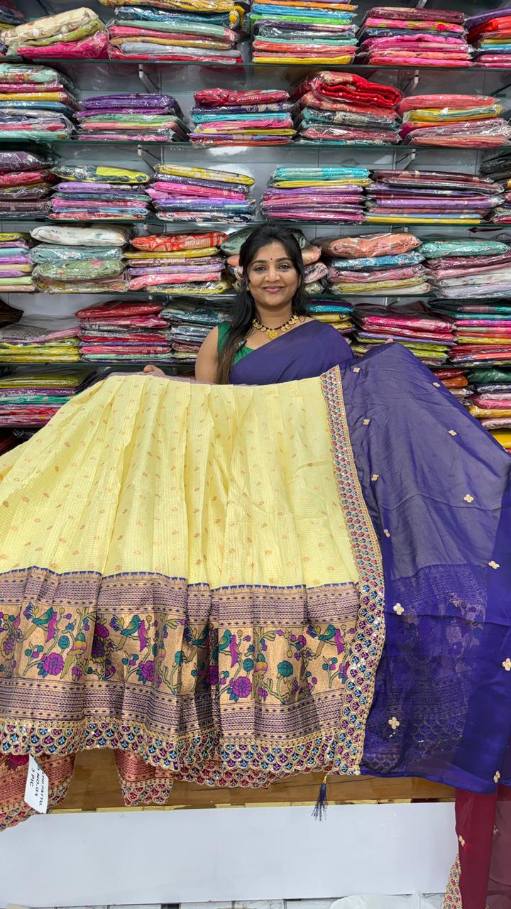 Mangalagiri Checks With Kanchi Border Half Saree