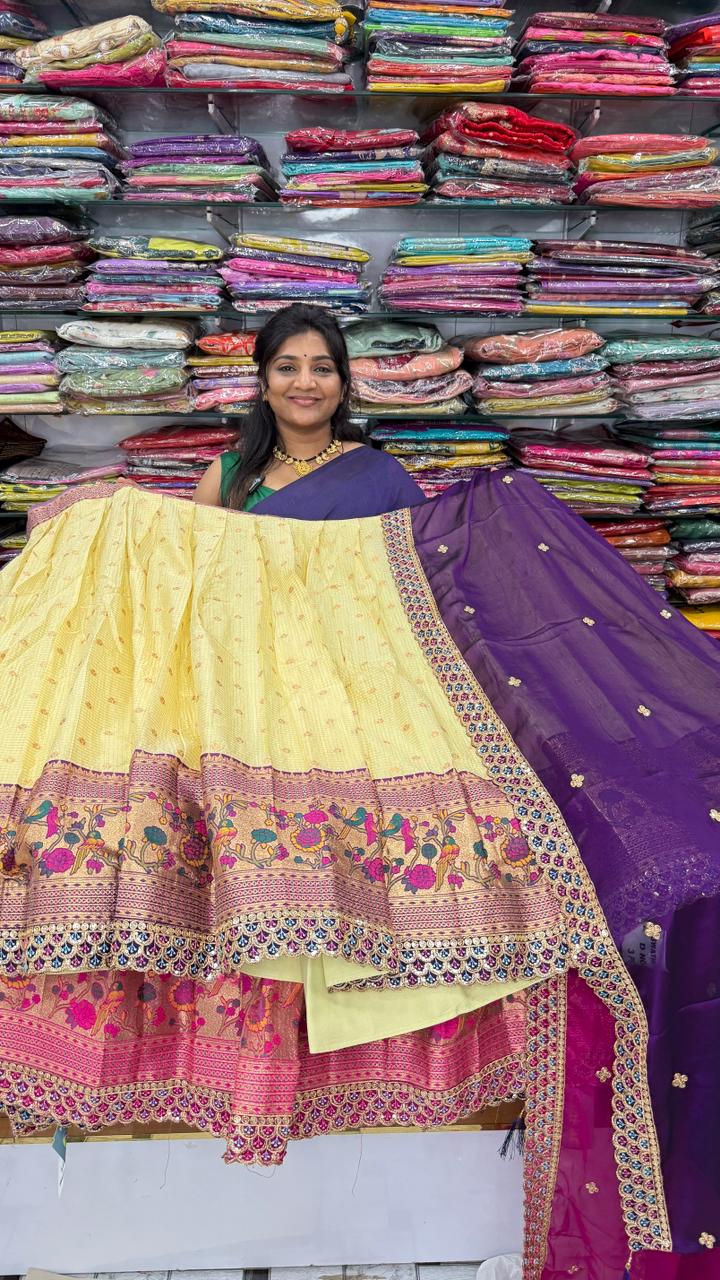 Mangalagiri Checks With Kanchi Border Half Saree