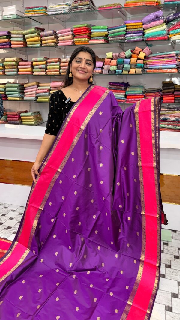 Banarasi Gap Border saree